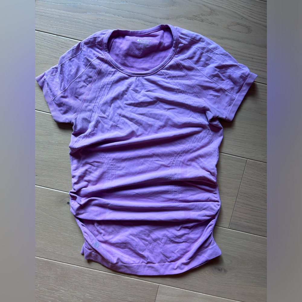 Athleta slim fitting workout top